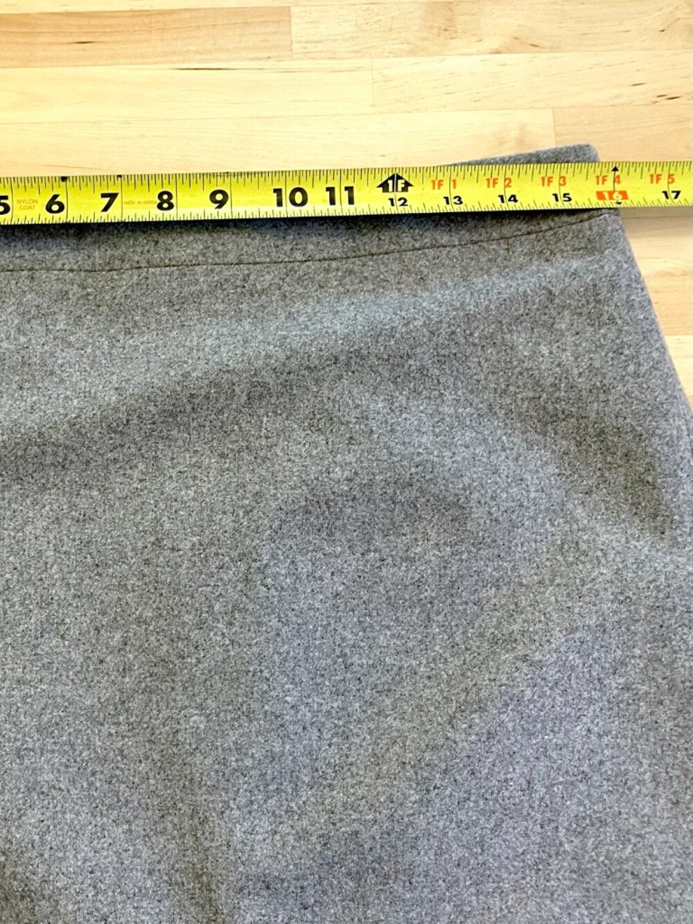 J.Crew Gray Wool Pencil Skirt w/ Rear Slit, Sz 6, Classic Office Siren - Picture 12 of 14